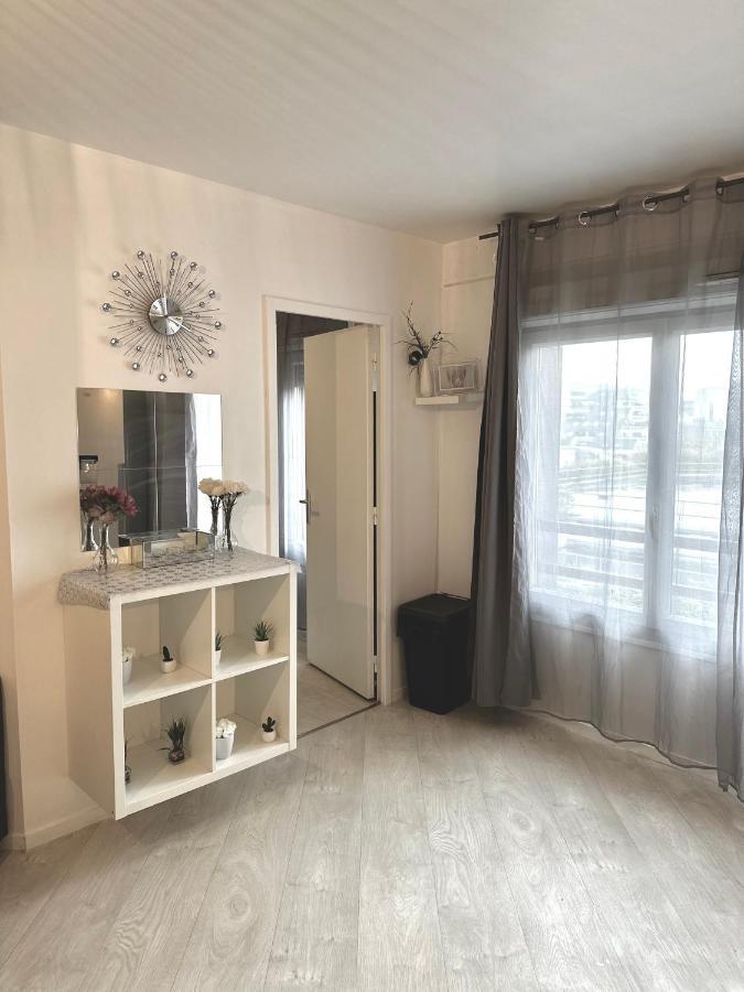 Jolie Appartement Duplex 2 Min Gare-Disney Et Paris 15 Min Noisy-le-Grand Eksteriør bilde