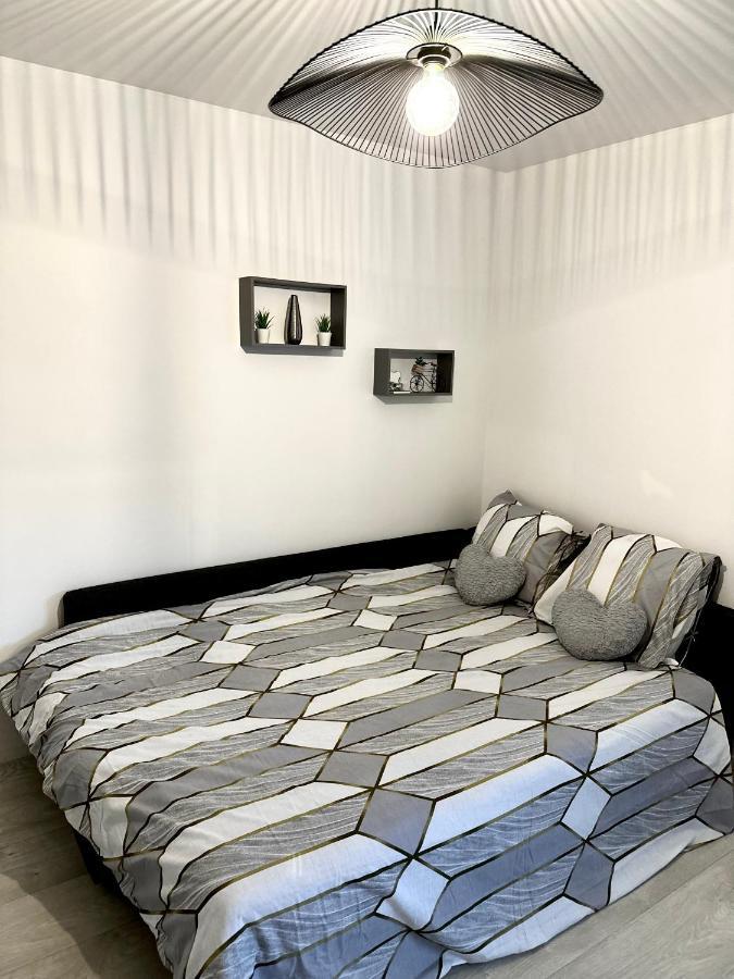 Jolie Appartement Duplex 2 Min Gare-Disney Et Paris 15 Min Noisy-le-Grand Eksteriør bilde